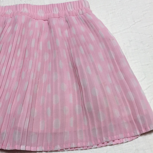 2T (4/$20) Pleated Skort by Joe Fresh - Picture 2 of 16
